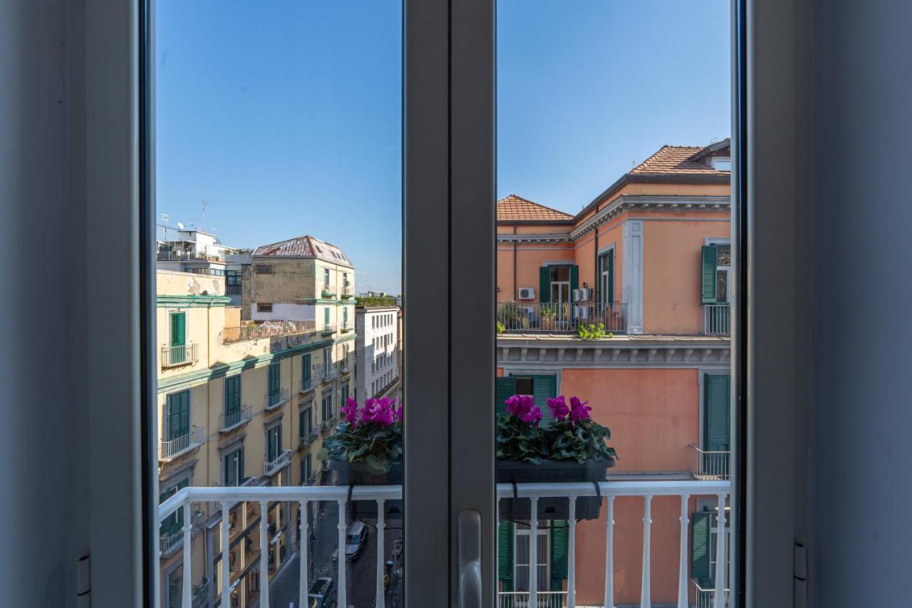 Teatro Toledo 272 Bed and Breakfast Napels Buitenkant foto